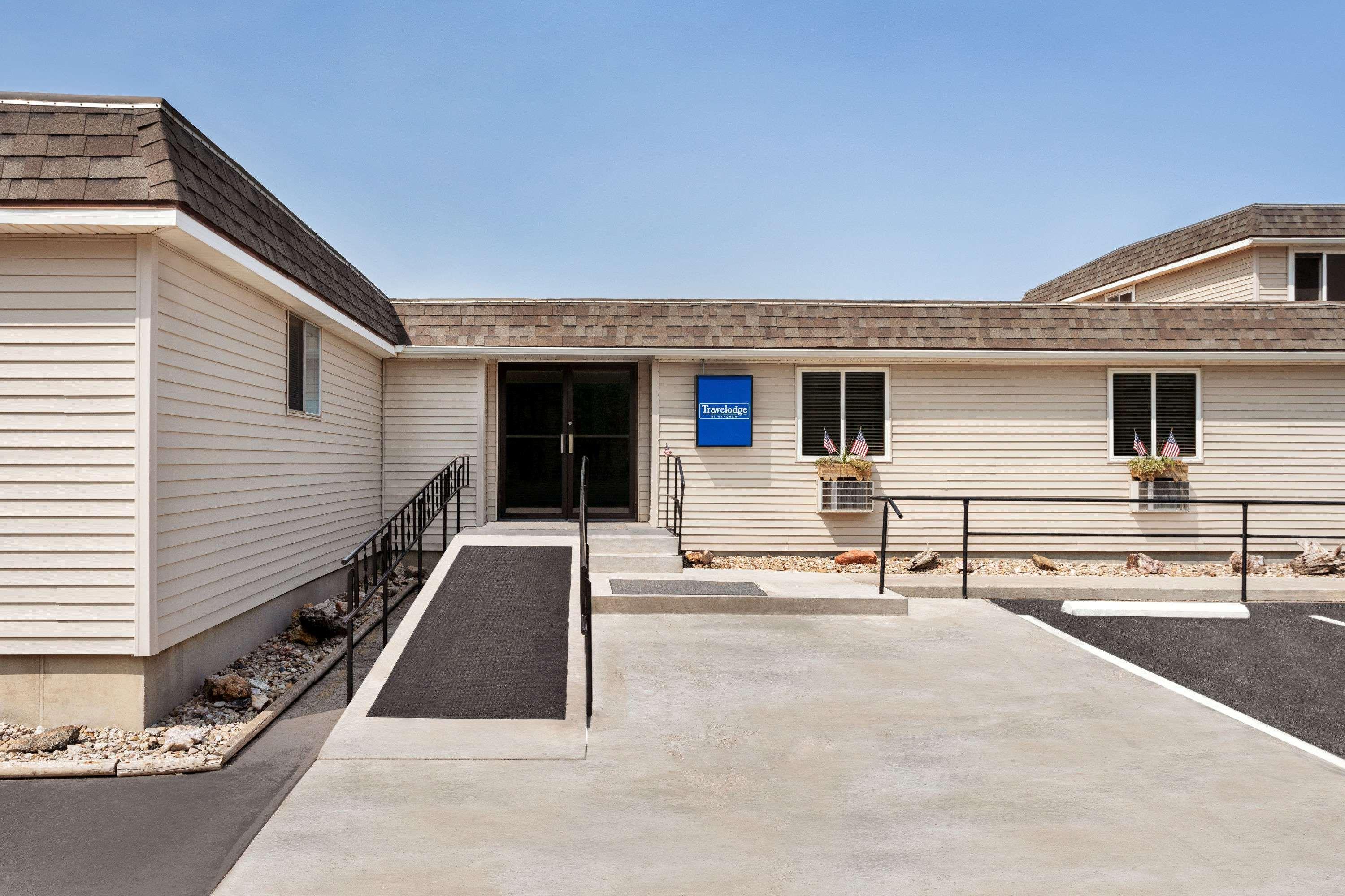 Travelodge By Wyndham Edgemont Exterior foto