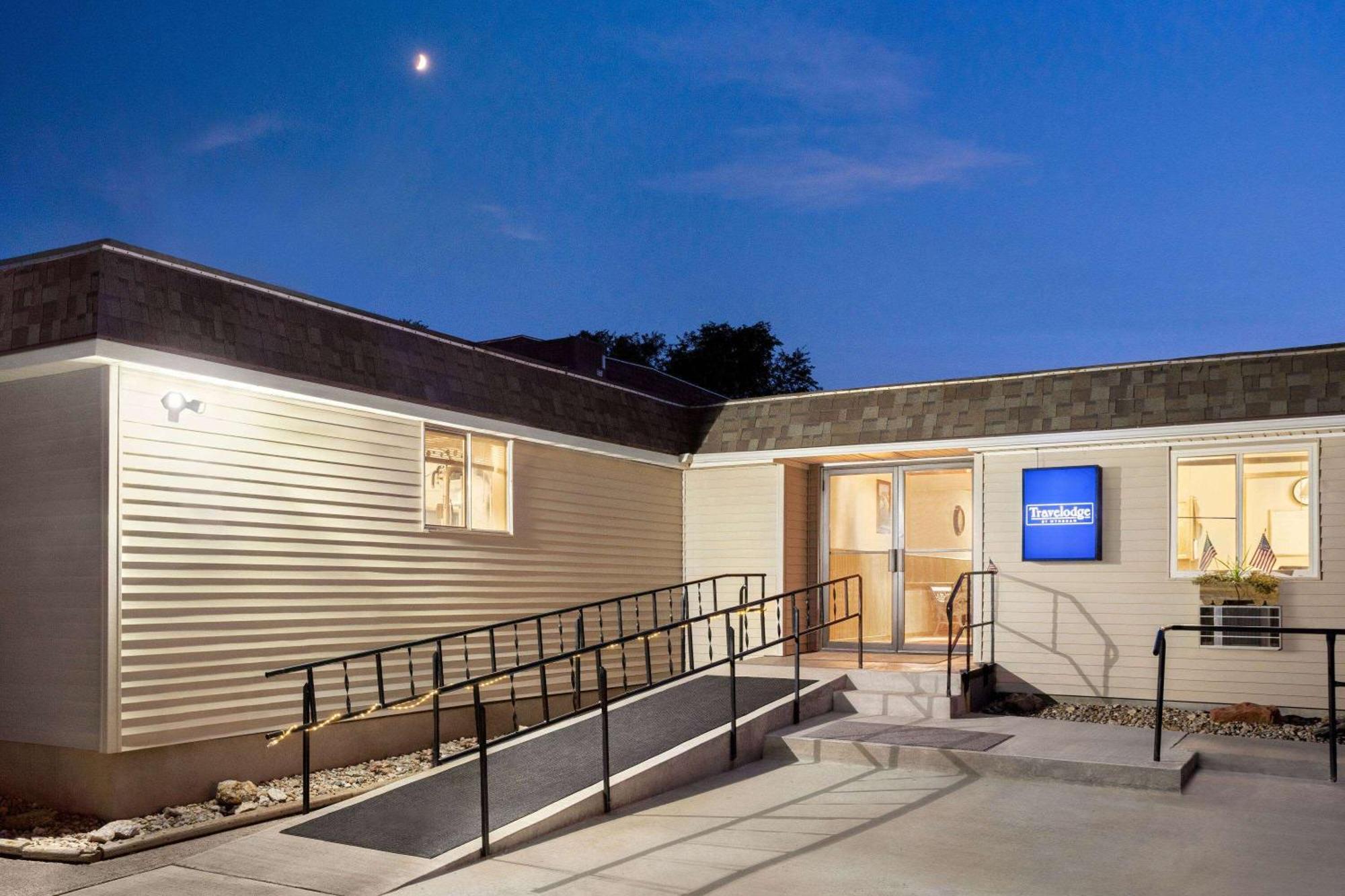 Travelodge By Wyndham Edgemont Exterior foto